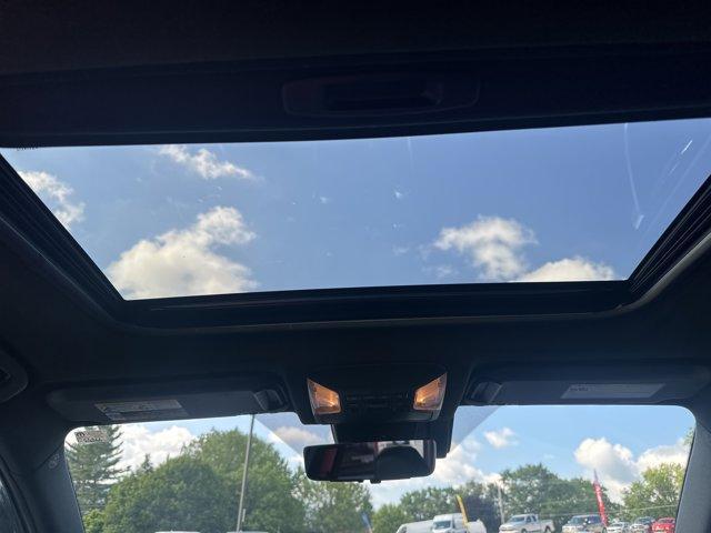 Photo of 2021 Blue Toyota RAV4 Hybrid