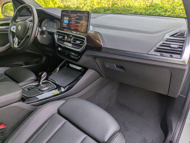 Photo of 2023 Alpine White BMW X3