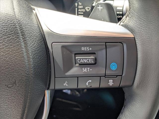 Photo of 2022 Majestic White INFINITI QX60