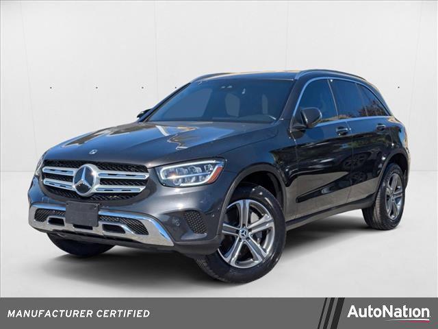Photo of 2022 Obsidian Black Met Mercedes-Benz GLC 300