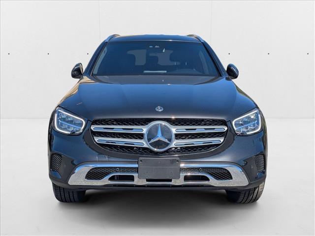 Photo of 2022 Obsidian Black Met Mercedes-Benz GLC 300