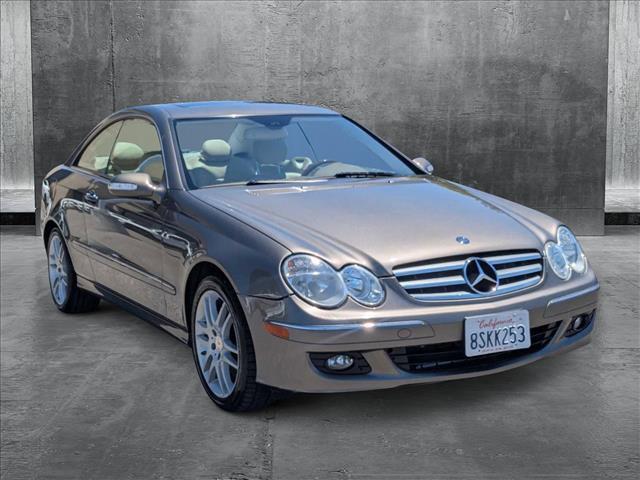 Photo of 2008 Black Mercedes-Benz CLK-Class
