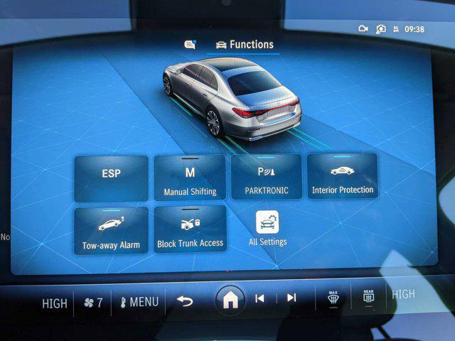 Photo of 2025 Polar White Mercedes-Benz E-Class