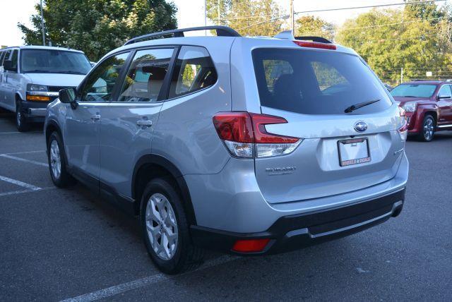 Photo of 2020 Ice Silver Metallic Subaru Forester