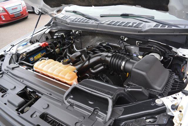 Photo of 2016 Oxford White Ford F-150