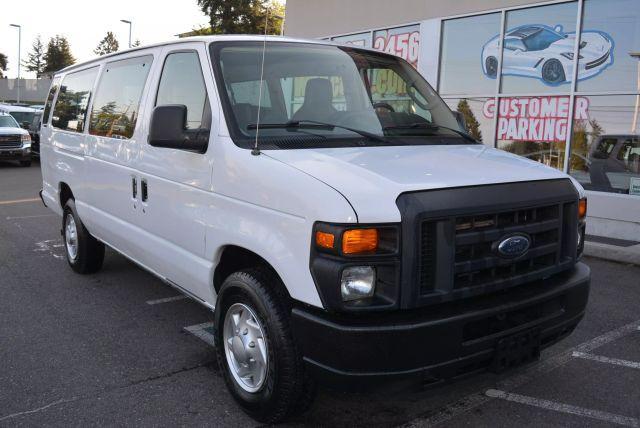 2013 Ford E350 Super Duty