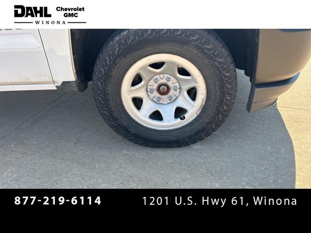 Photo of 2019 Summit White Chevrolet Silverado 1500