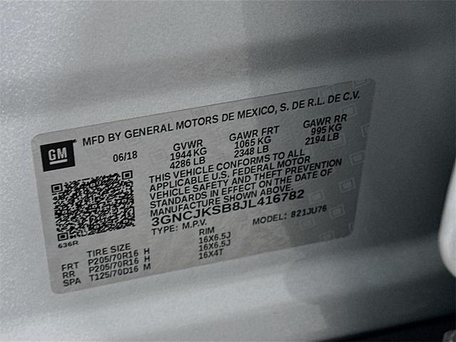 Photo of 2018 Silver Ice Metallic Chevrolet Trax