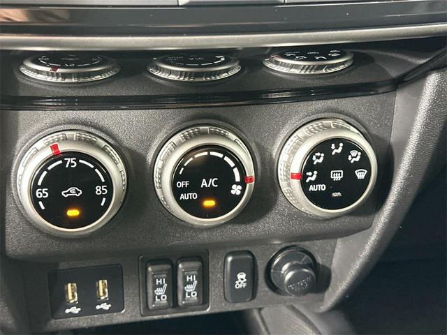 Photo of 2021 Alloy Silver Metallic Mitsubishi Outlander Sport