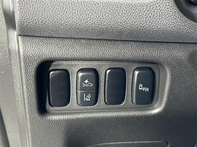 Photo of 2021 Alloy Silver Metallic Mitsubishi Outlander Sport