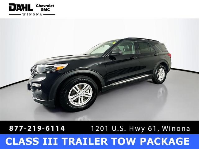 Photo of 2021 Agate Black Metallic Ford Explorer