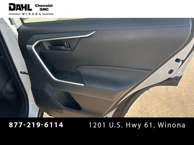 Photo of 2024 Ice Cap Toyota RAV4