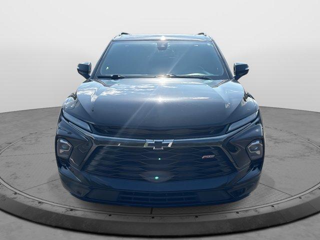 Photo of 2023 Black Chevrolet Blazer