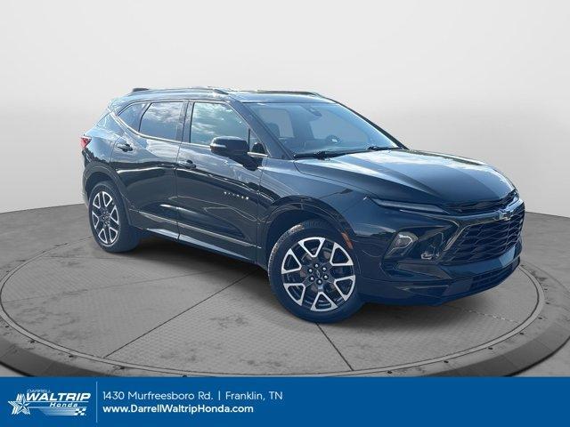 Photo of 2023 Black Chevrolet Blazer