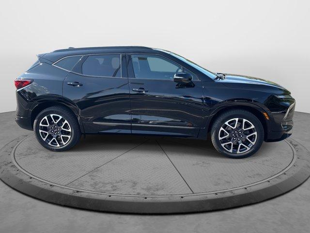 Photo of 2023 Black Chevrolet Blazer