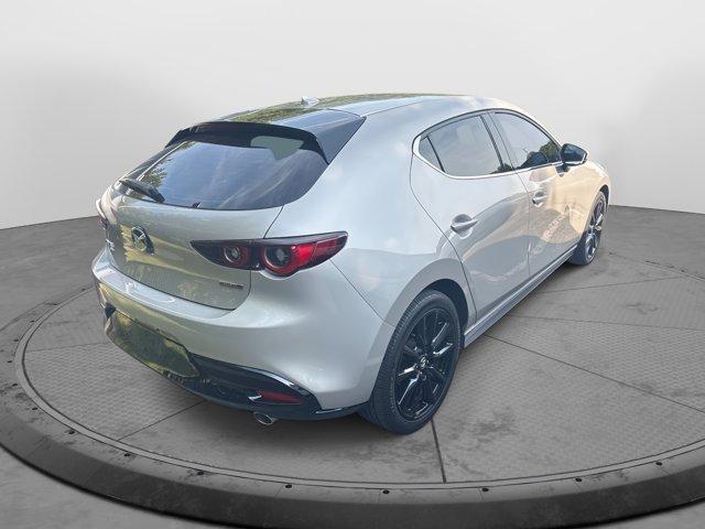Photo of 2023 Platinum Quartz Metallic Mazda Mazda3