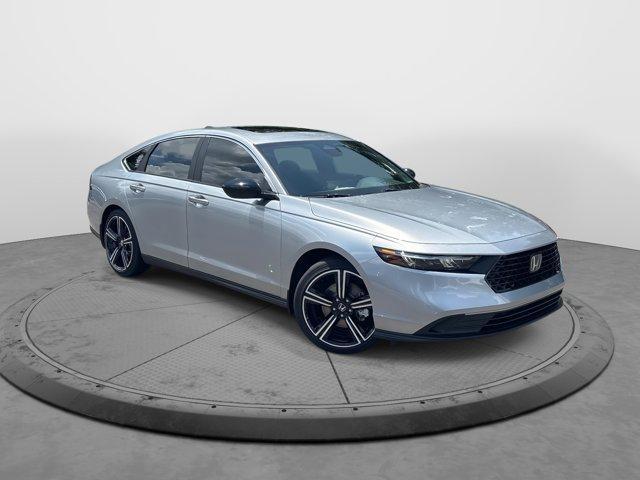 Photo of 2025 Solar Silver Metallic Honda Accord Hybrid