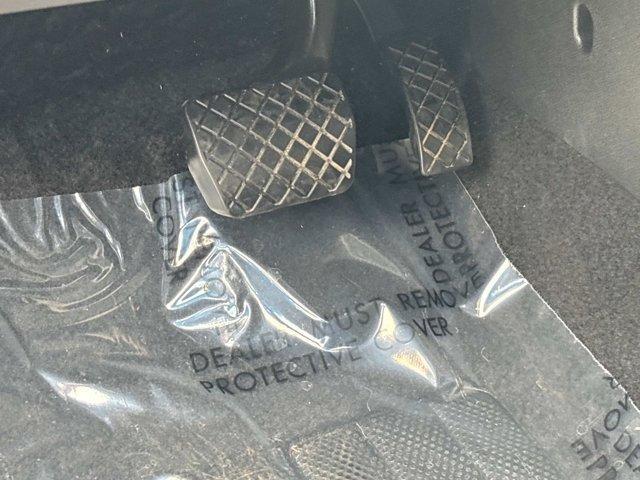 Photo of 2023 Deep Black Pearl Effect Volkswagen Tiguan