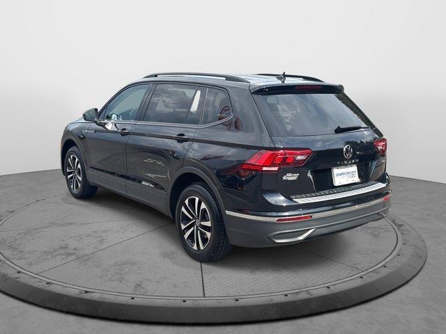 Photo of 2023 Deep Black Pearl Effect Volkswagen Tiguan