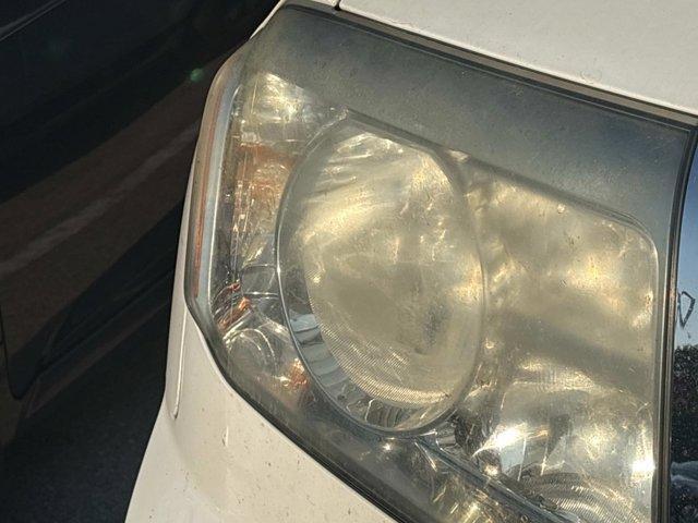 Photo of 2011 Taffeta White Honda Pilot