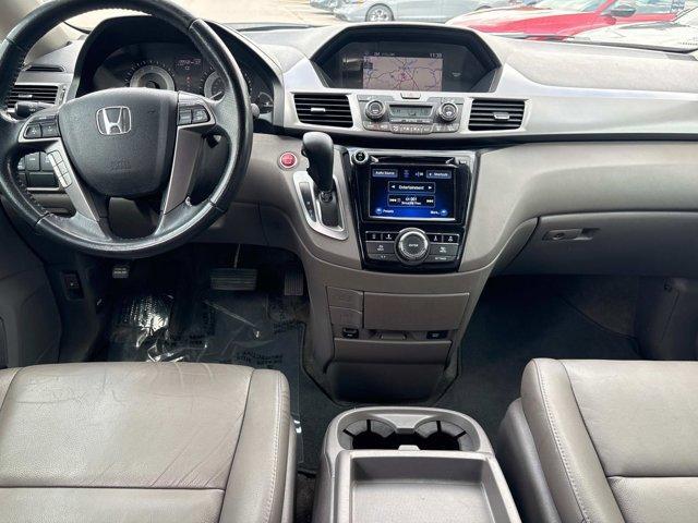 Photo of 2014 Modern Steel Metallic Honda Odyssey