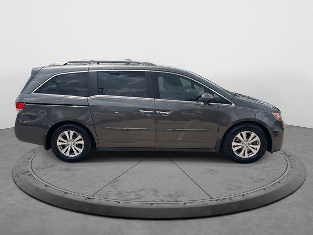 Photo of 2014 Modern Steel Metallic Honda Odyssey