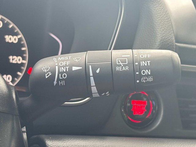 Photo of 2024 Platinum White Pearl Honda Pilot