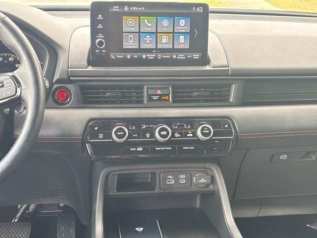 Photo of 2024 Platinum White Pearl Honda Pilot