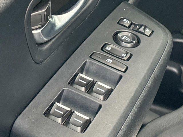 Photo of 2024 Platinum White Pearl Honda Pilot