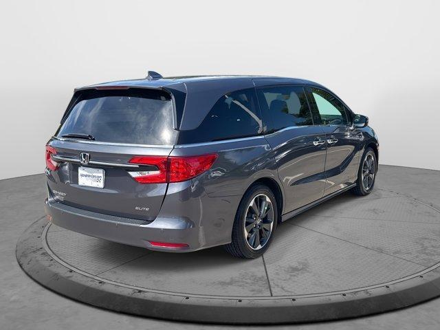 Photo of 2023 Modern Steel Metallic Honda Odyssey
