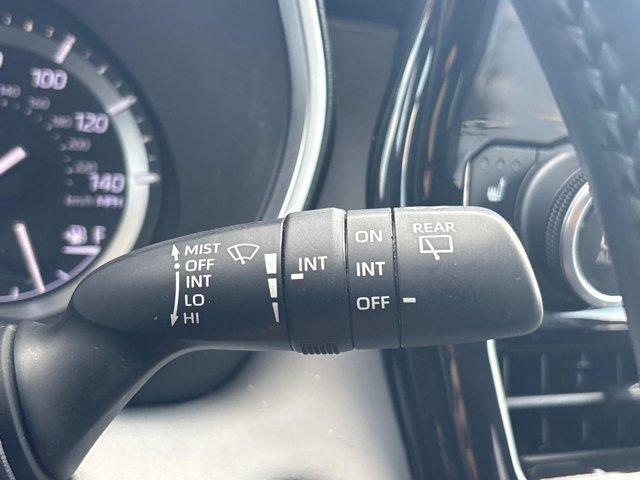 Photo of 2021 Blizzard Pearl Toyota Highlander