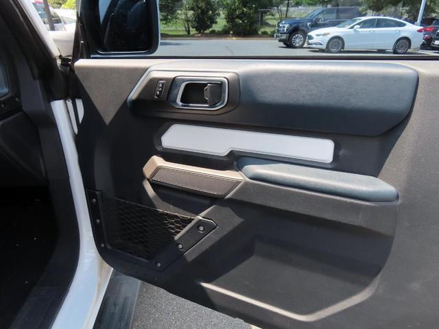 Photo of 2021 Oxford White Ford Bronco