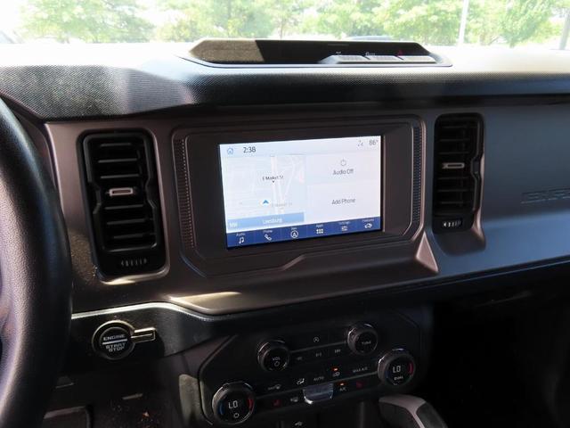Photo of 2021 Oxford White Ford Bronco