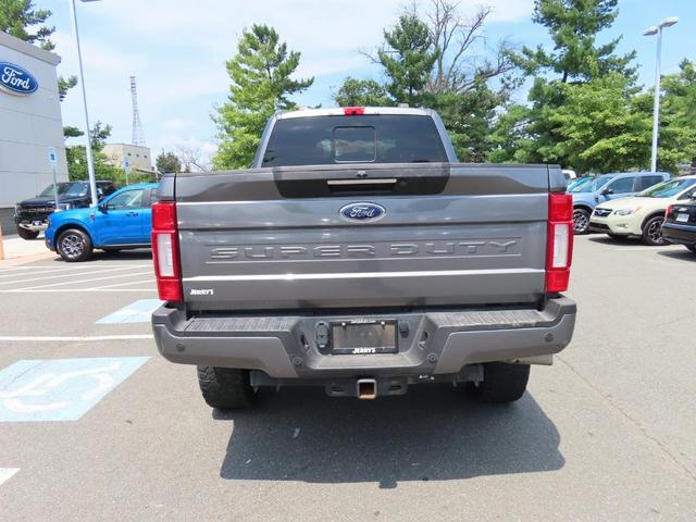 Photo of 2022 Carbonized Gray Metallic Ford F-250