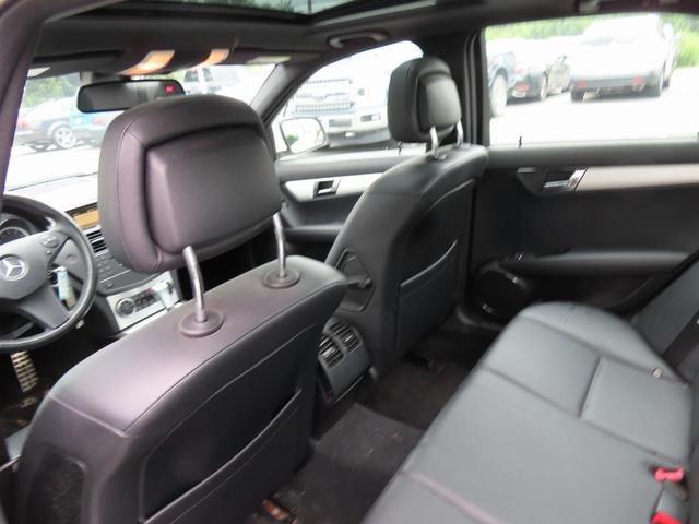 Photo of 2009 Arctic White Mercedes-Benz C-Class