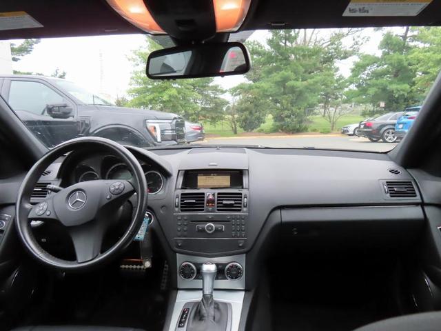 Photo of 2009 Arctic White Mercedes-Benz C-Class