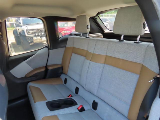 Photo of 2015 Arravani Gray BMW i3