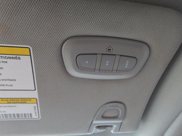 Photo of 2022 Laser Blue Jeep Compass