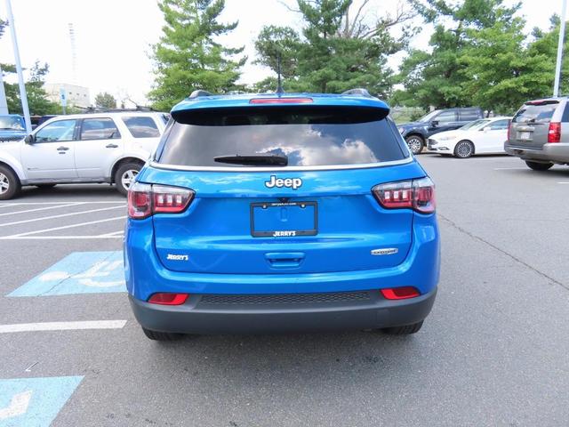 Photo of 2022 Laser Blue Jeep Compass