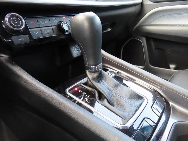 Photo of 2022 Laser Blue Jeep Compass