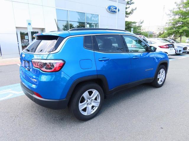 Photo of 2022 Laser Blue Jeep Compass