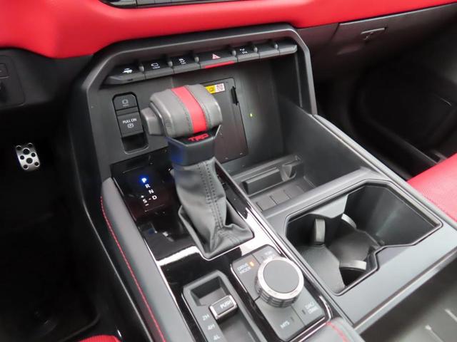 Photo of 2023 Gray Toyota Tundra Hybrid