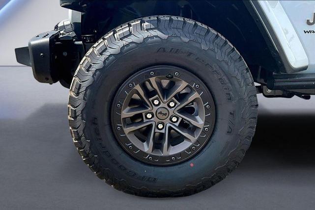 Photo of 2025 Bright White Clearcoat Jeep Wrangler