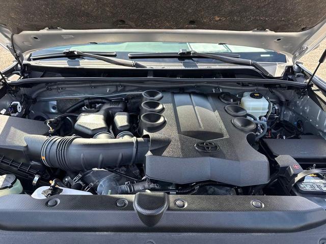 Photo of 2019 Silver Toyota 4Runner