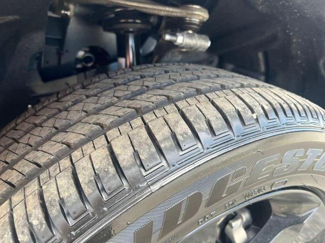 Photo of 2025 Diamond Black Crystal Pearlcoat Jeep Grand Cherokee