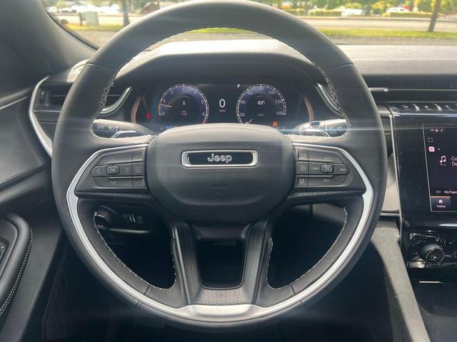 Photo of 2025 Baltic Gray Metallic Clearcoat Jeep Grand Cherokee