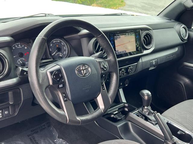 Photo of 2019 Super White Toyota Tacoma