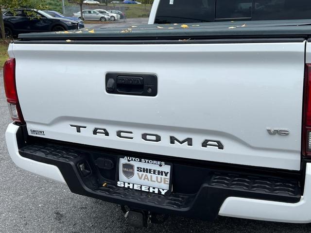 Photo of 2019 Super White Toyota Tacoma