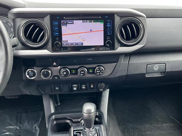 Photo of 2019 Super White Toyota Tacoma