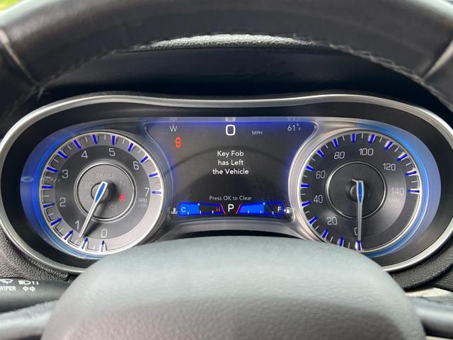 Photo of 2019 Maximum Steel Metallic Chrysler 300
